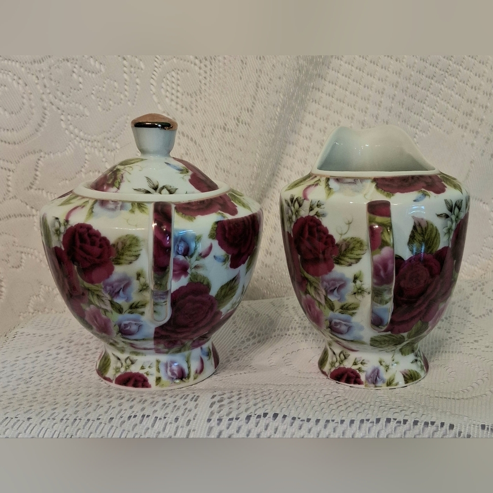 17 Pc Floral Tea Set with Red Roses - Picture 8 of 16